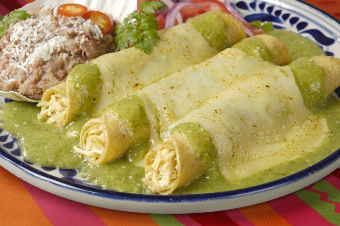 Enchiladas  - BBC: 10 Platillos Mexicanos