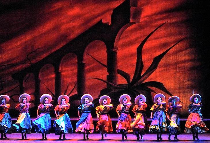 Ballet Folklorico de Mexico de amalia Hernandez, Adelita, Foto, El Universal