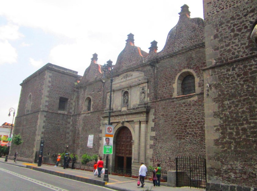 Iglesia de Jesús Nazareno: el lugar que alberga los restos de Hernán Cortés