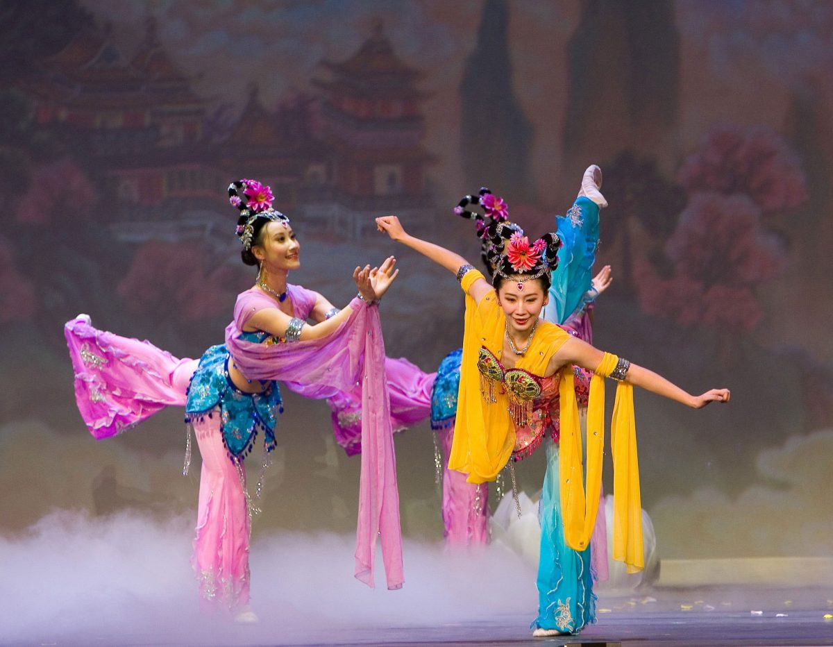 Espectáculo chino Shen yun la belleza de los seres divinos al danzar