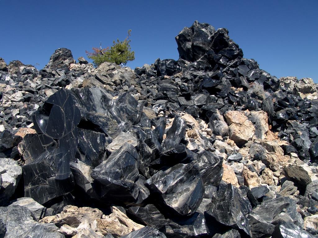 Hidalgo tiene el yacimiento de obsidiana más grande del mundo
